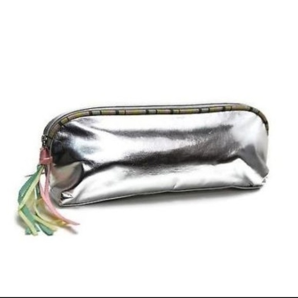 AVON LOVE YOUR BAG  - SILVER (NEW WITH TAGS) - Picture 2 of 2